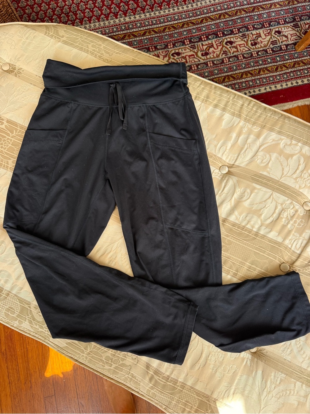Fabletics jogger pants